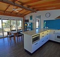 CDC-625 Beach House - Nambucca Heads Accommodation