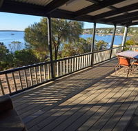 CDC-625 Beach House incl.rear 2BR studio - Nambucca Heads Accommodation