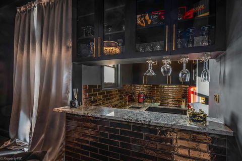 Celestial Suite - Nambucca Heads Accommodation 1