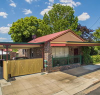 Central Armidale 2-Bedroom Apartment - Nambucca Heads Accommodation