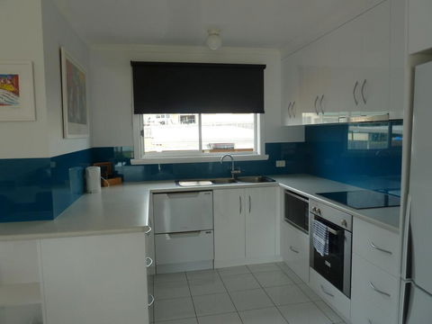 Central Luxury With Fabulous Views - Nambucca Heads Accommodation 0