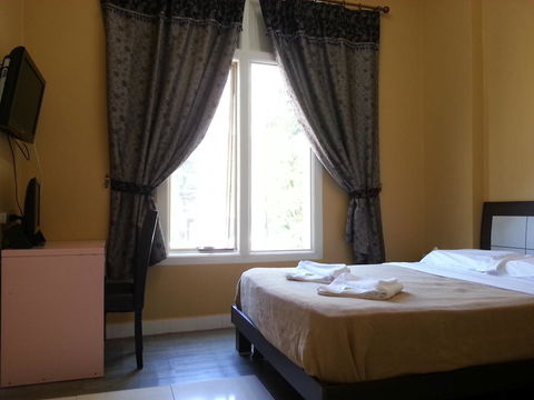 Central Private Hotel - Nambucca Heads Accommodation 1
