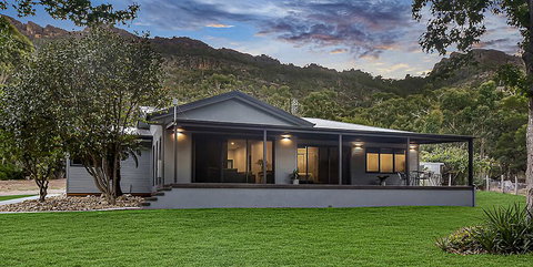 Central Views Halls Gap - Nambucca Heads Accommodation 3