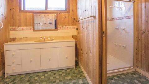 Centre Street 10 Lake Tabourie - Nambucca Heads Accommodation 3