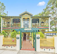Charrington Hotel - Nambucca Heads Accommodation