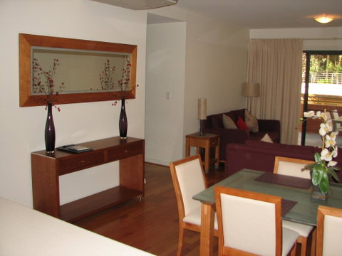 City Escape In Adelaides East End - Nambucca Heads Accommodation 3