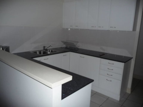 City Getaway 3 Bedroom Adelaide's East End - Nambucca Heads Accommodation 3