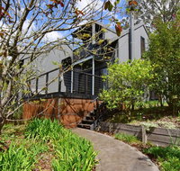 Cloudsong Chalet 2 - Close to the village centre - Nambucca Heads Accommodation