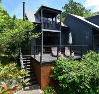 Cloudsong Chalet 3 - Close to the village centre - Nambucca Heads Accommodation
