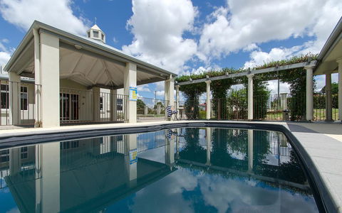Coachmans Inn Warwick - Nambucca Heads Accommodation 0