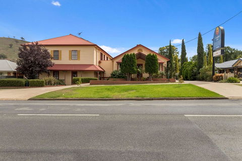 Comfort Inn Sovereign Gundagai - Nambucca Heads Accommodation 2
