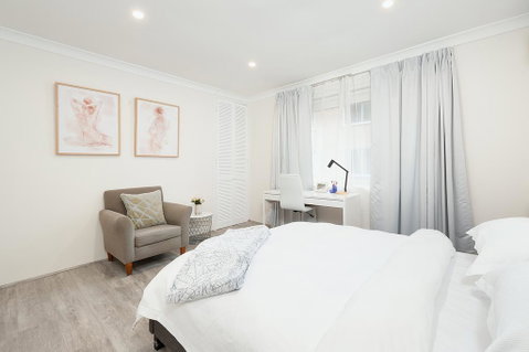 Comfy & Convenient @ Homebush West 300 Steps Train - Nambucca Heads Accommodation 3