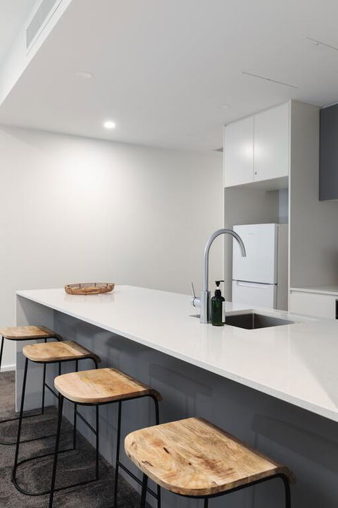 Contemporary Apartment In Newcastle CBD - Nambucca Heads Accommodation 3