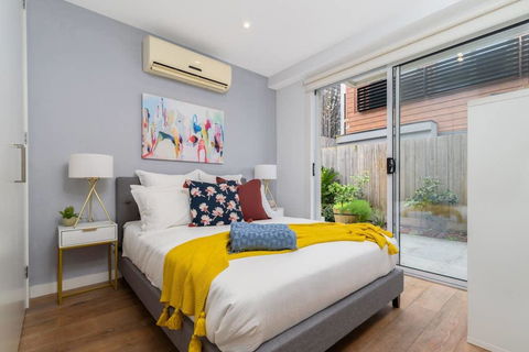 Convenience And Luxury In Carnegie - Nambucca Heads Accommodation 2