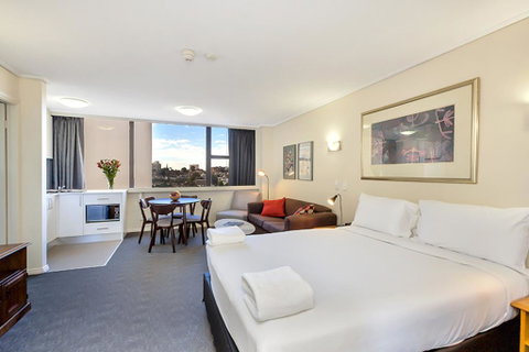 Cosmopolitan Apartment At College St - Nambucca Heads Accommodation 2