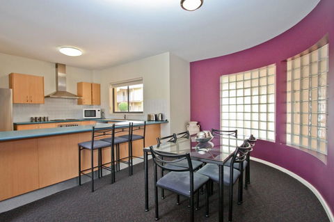 Cosmopolitan Apartments - Nambucca Heads Accommodation 1