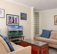 Cosy Family Apartment with Parking and Balconies - Nambucca Heads Accommodation