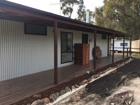Country Cabin With Mountain Views Close To Ballarat - Nambucca Heads Accommodation 3