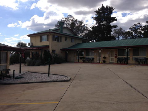 Country Rose Motel Warwick - Nambucca Heads Accommodation 2