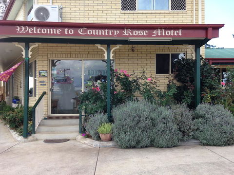 Country Rose Motel Warwick - Nambucca Heads Accommodation 1