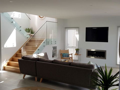Cove Place Retreat - Luxury Accommodation Phillip Island - Nambucca Heads Accommodation 2