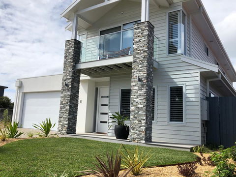 Cove Place Retreat - Luxury Accommodation Phillip Island - Nambucca Heads Accommodation 1