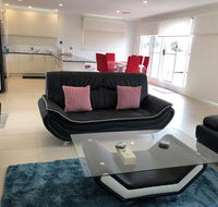 Cowes Holiday Haven - Property 2 - Nambucca Heads Accommodation