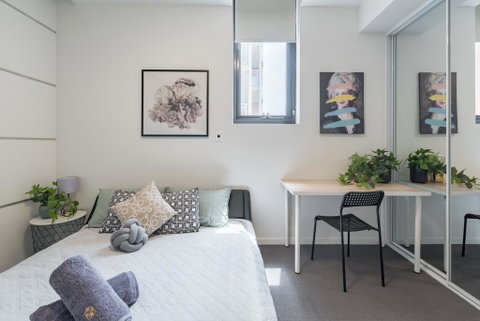 Cozy 2BR Apt 1MinWalkToTrain Bus Shopping Sleeps8 - Nambucca Heads Accommodation 0