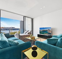 Darling Harbour Waterfront Luxury Apartment - Nambucca Heads Accommodation
