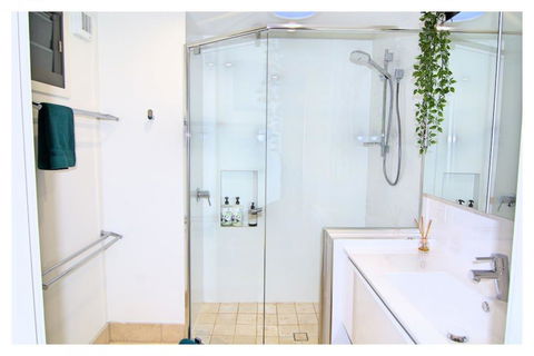 De Zen - Aussie World Holiday Group Venue - Nambucca Heads Accommodation 1