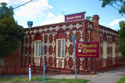 Diamond House Heritage Restaurant And Motor Inn - Nambucca Heads Accommodation 0