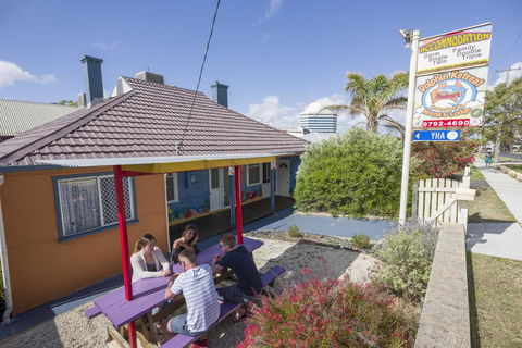 Dolphin Retreat Bunbury YHA - Nambucca Heads Accommodation 1