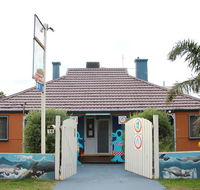Dolphin Retreat Bunbury YHA - Nambucca Heads Accommodation