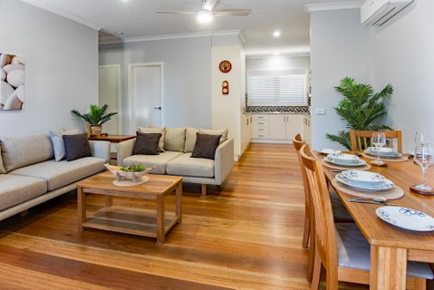 EAGLE VIEW UNIT 5 STAR - Nambucca Heads Accommodation 1