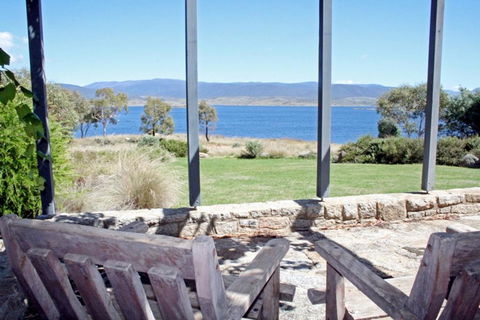 Edzell - Stunning Waterfront Home - Nambucca Heads Accommodation 0