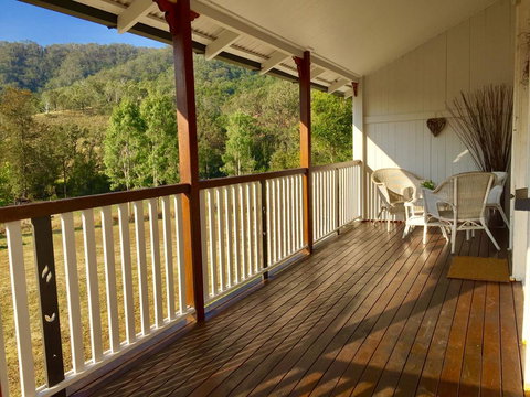 Eighteen Mile Cottage - Nambucca Heads Accommodation 0