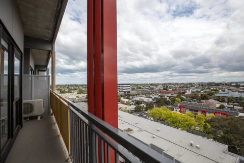 Elegant 2BR@Footscray Station - Nambucca Heads Accommodation 3