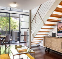 Elegant Loft Perfect for Inner City Explorers - Nambucca Heads Accommodation
