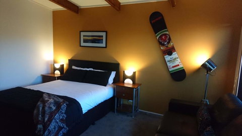 ELM Riverside Accommodation - Merrijig - Nambucca Heads Accommodation 1
