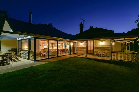 Elm Tree Lodge Beechworth - Nambucca Heads Accommodation 0