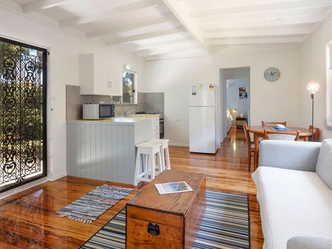 Enjoy The Soothing Sea Breeze - Nambucca Heads Accommodation 0