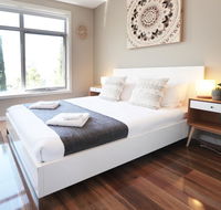 EROS City Fringe - Wifi Wine Netflix Pets OK and Park views - Nambucca Heads Accommodation