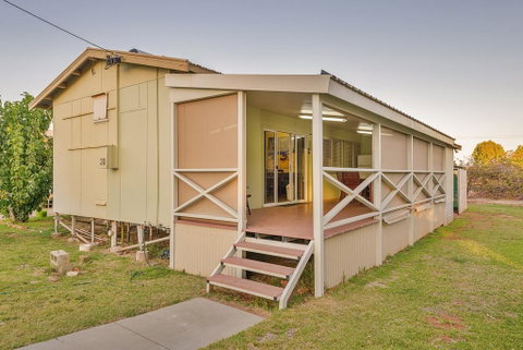 Exmouth Villas Unit 30 - Large Undercover Deck For Entertaining - Nambucca Heads Accommodation 0