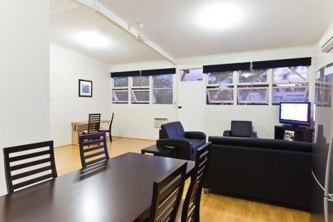Exmouth Villas Unit 33 - Renovated Holiday Villa A Short Walk From Town Centre - Nambucca Heads Accommodation 3