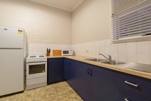 Exmouth Villas Unit 35 - 2 Bedroom Self-Contained Unit At The Heart Of Town - Nambucca Heads Accommodation 0