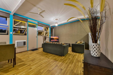 Exmouth Villas Unit 37 - Beautifully Appointed Villa Close To Town Centre - Nambucca Heads Accommodation 1