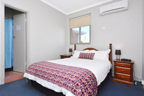 Eyre Hotel - Nambucca Heads Accommodation 0