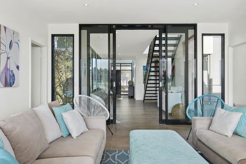Fabulous Home - Families Only - Nambucca Heads Accommodation 2