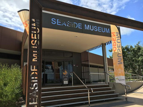 Fabulous Location - Ground Floor Waterfront Unit! Clearview Apartments - Nambucca Heads Accommodation 3