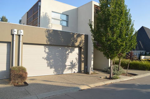 Family Friendly Unit - Nambucca Heads Accommodation 1